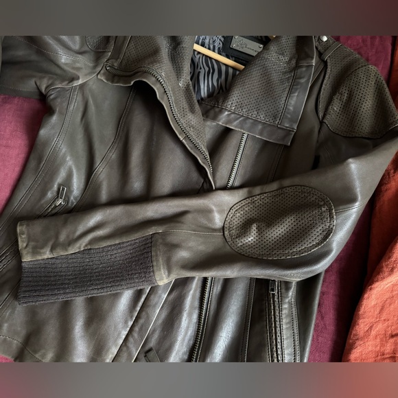 Mackage Dark Brown Leather Jacker Women’s Size L - Picture 16 of 16